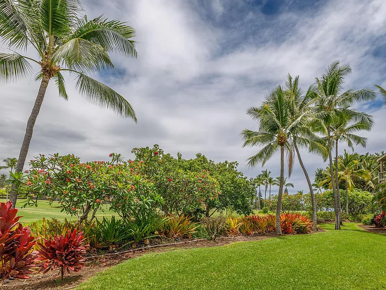 78-6800 Alii Dr #7203 — Photo 31