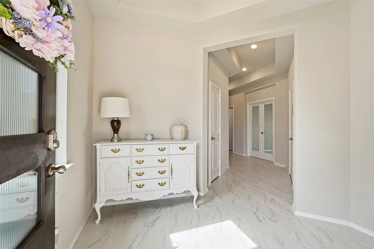 Building Photo - 10526 Cabot Trl