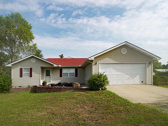 2nd image of 4365 Private Road 6314