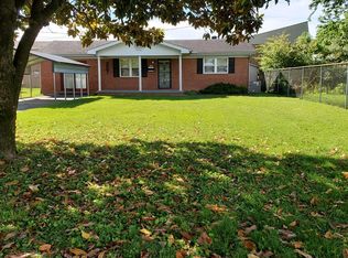 207 Berry St, Louisa, KY 41230