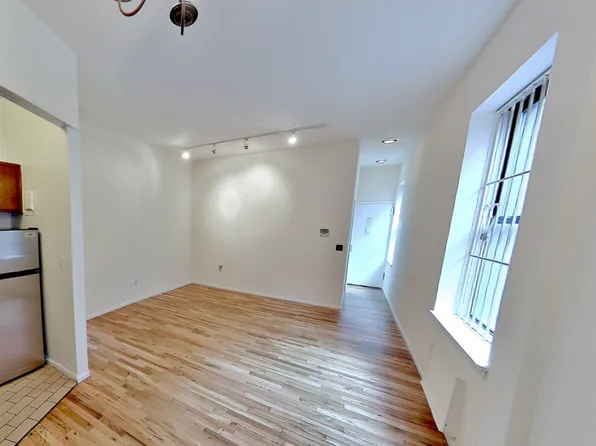 605 West 112th Street image 3 of 7