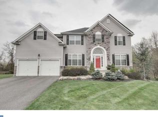 7 Jennie Ct, Hainesport, NJ 08036