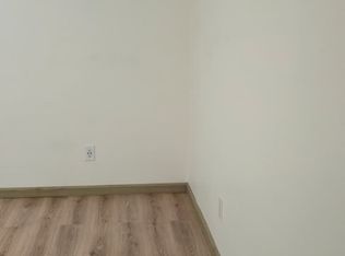 5170 E Huntington Ave, Fresno, CA 93727