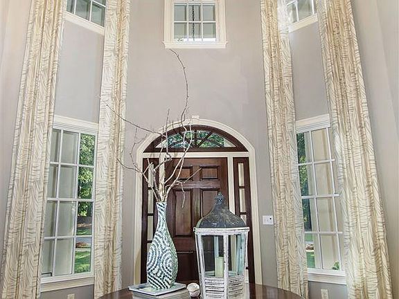 3rd image of 501 Founders Park Cir