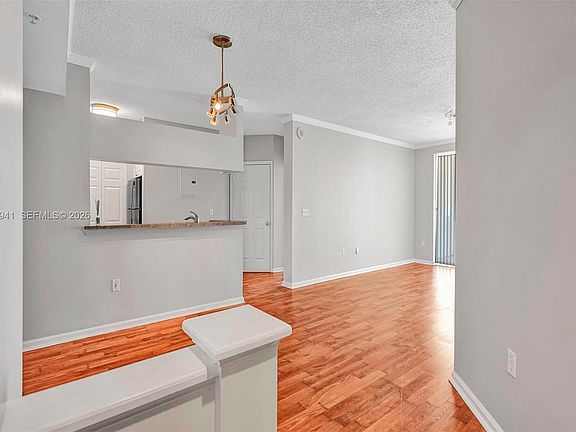 2nd image of 17150 N Bay Rd APT 2802