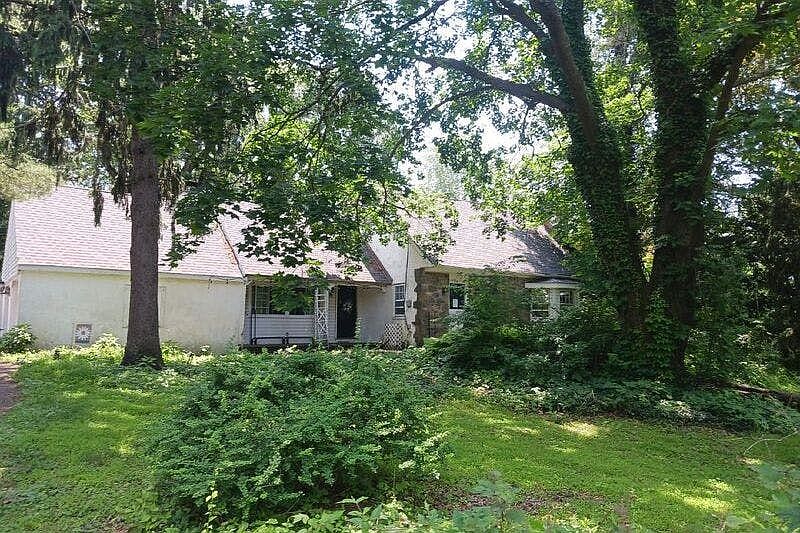 1st image of 54 Forge Rd