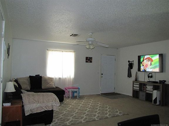 3rd image of 415 Bo Dee Jo Ln
