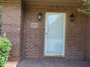 1252 Moses St, Camden, AR 71701