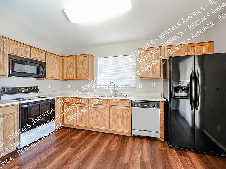 6817 E Quiet Retreat — Photo 7