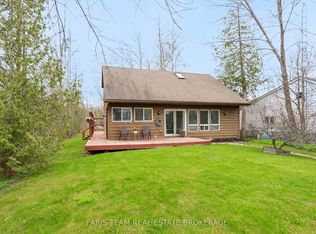 2720 Ireton St, Innisfil, ON L9S 2J2