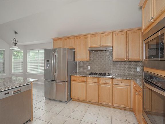 4th image of 15149 Galena Dr