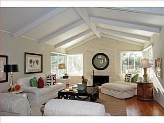 2nd image of 12342 Larchmont Ave