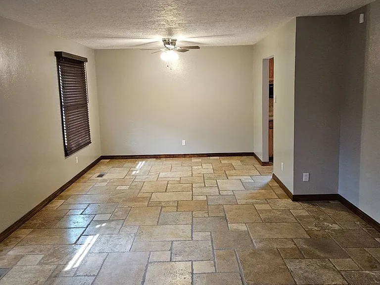 1304 Michael Hughes Dr NE — Photo 20