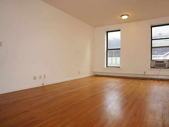 5th image of 274 Broadway #2F