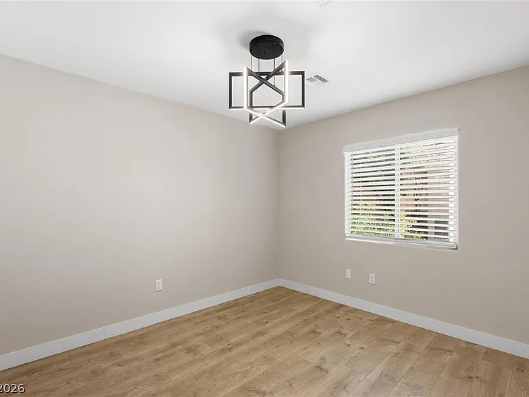 3647 McMurty Ct — Photo 23