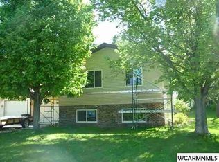 932 16th St NE, Willmar, MN 56201