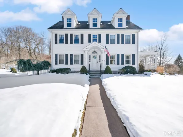 28 Elwood Road, Manchester, CT 06040