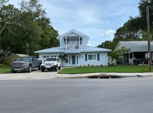 515 Pennsylvania Ave, Palm Harbor, FL 34683