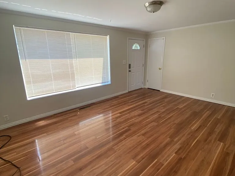 2020 W 6075 S — Photo 4
