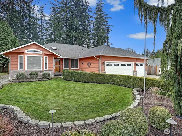 360 Macbrae Drive, Camano Island, WA 98282