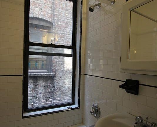 5th image of 55 Morton St APT 6E