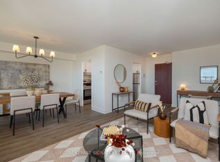 360 Ridelle Ave #1607, Toronto, ON M6B1K1