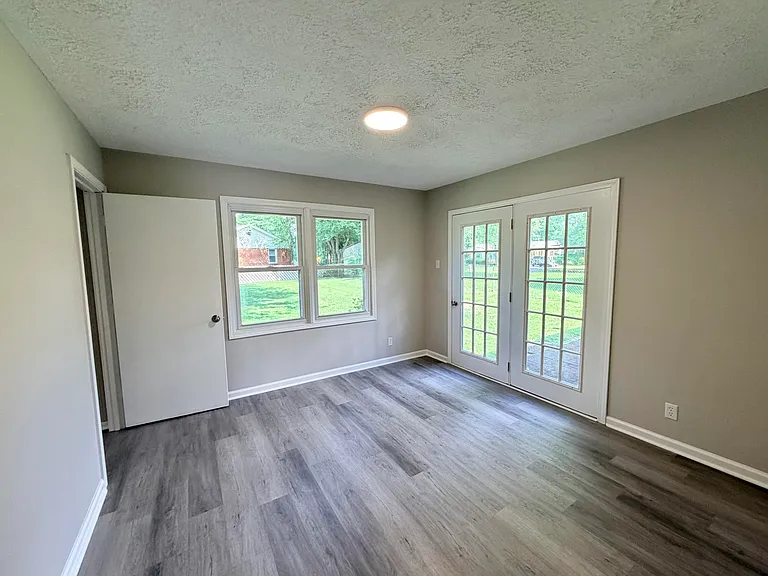 3420 Candy Dr — Photo 7