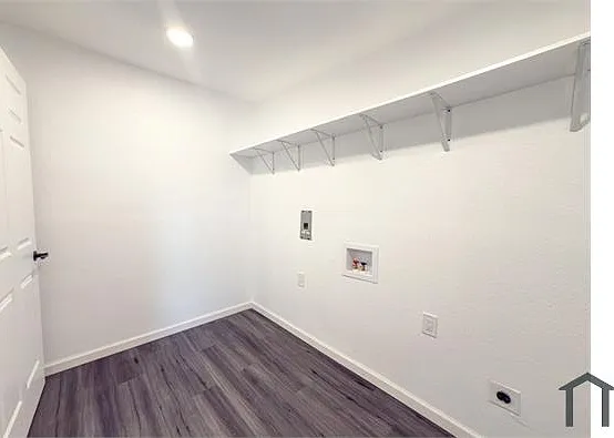 418 Clover Ln — Photo 20
