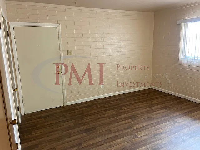 2250 Locust Street #2 — Photo 39