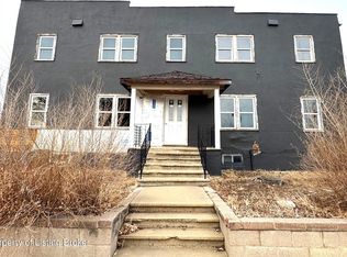 1102 S 4th Ave, Hettinger, ND 58639