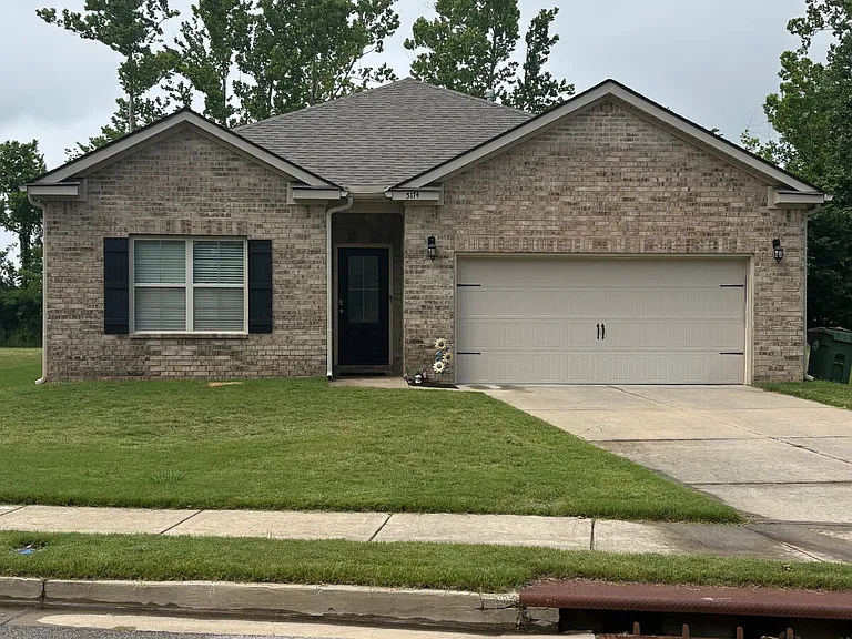 5174 Shellback Dr — Photo 1