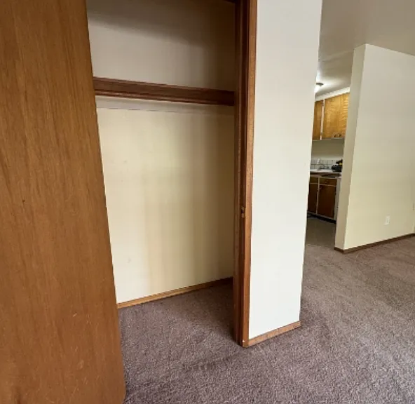 4119 11th Ave NE #1007 — Photo 4