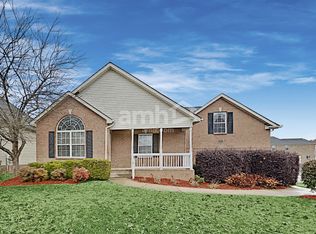 1315 Chapmans Retreat Dr, Spring Hill, TN 37174