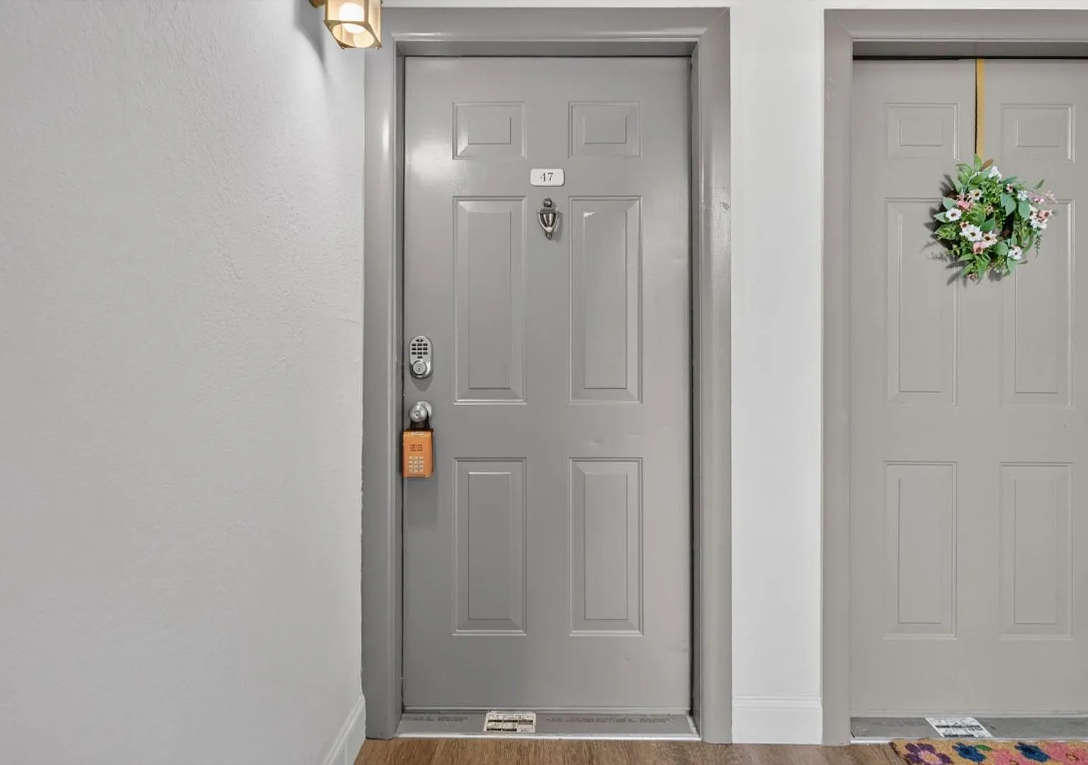 Carlton at Oak Landing Condo — Photo 3