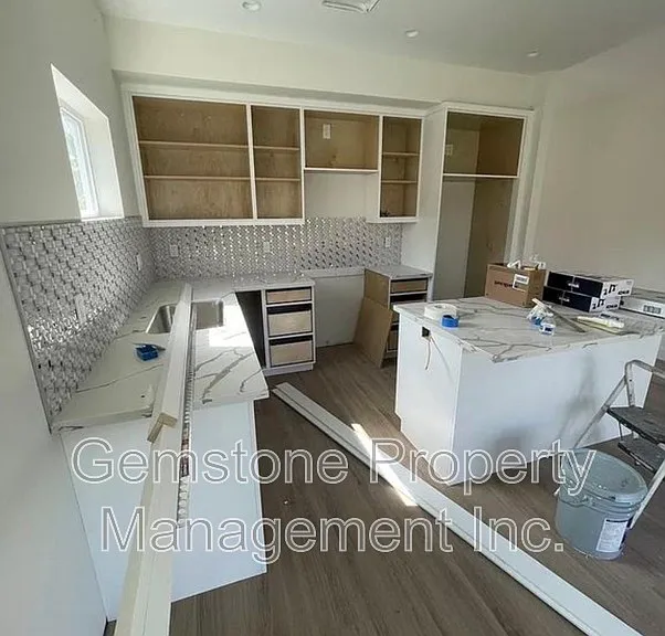 6252 Stewart St — Photo 13