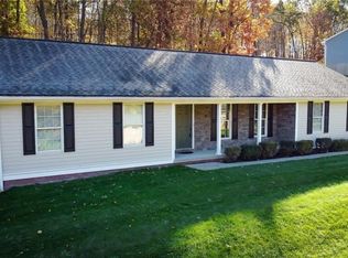 221 Old Plank Rd, Butler, PA 16002