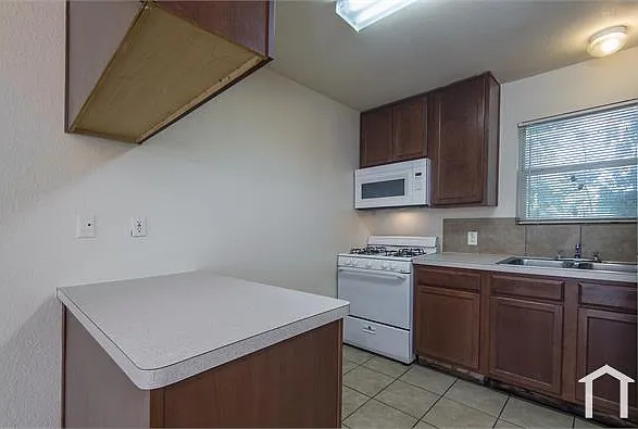 6810 Westover St #14 — Photo 3