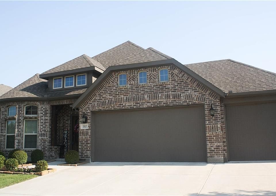 1st image of 3413 Hawthorn Ln