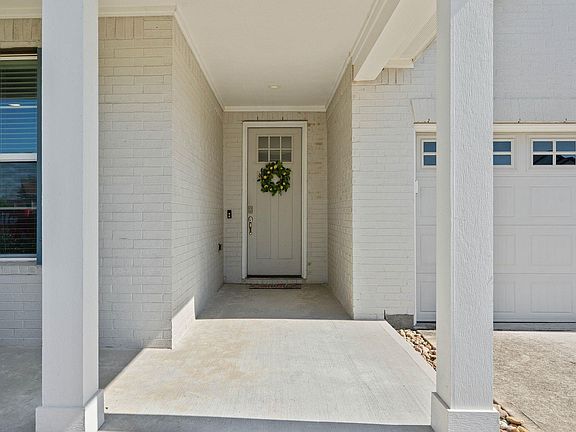 5th image of 2328 Hagerman Rd