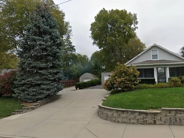 1235-1237 S McCoy St, Independence, MO 64055