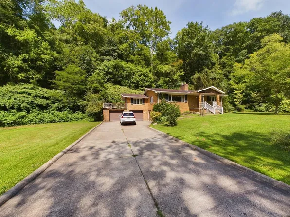 2615 Short Creek Road, Wheeling, WV 26003