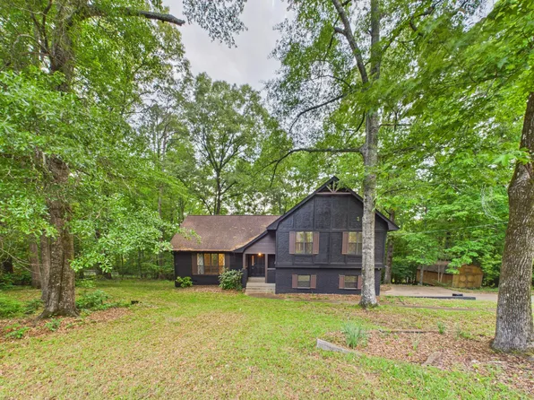 174 Jolly Ridge Cir, Columbus, MS 39705