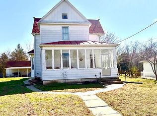 228 E Canaan Rd, Gerald, MO 63037