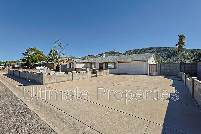 4 bed, 2.0 bath, 1534 sqft, $2,900 — Photo 2