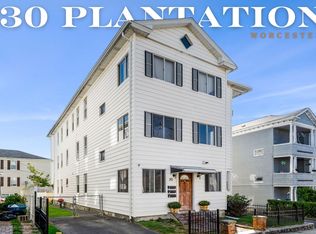 30 Plantation St, Worcester, MA 01604