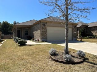 211 Hobby St, Georgetown, TX 78633