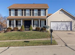 126 Whetstone Dr, Saint Charles, MO