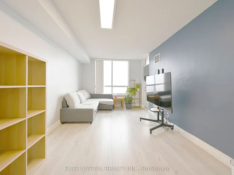 78 Harrison Garden Blvd #2004 — Photo 6