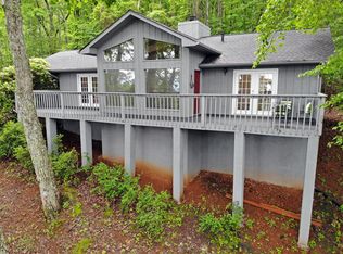 799 Ramey Mountain Rd, Hiawassee, GA 30546