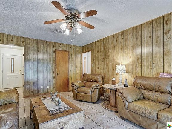 5th image of 1207 Sublett Ave